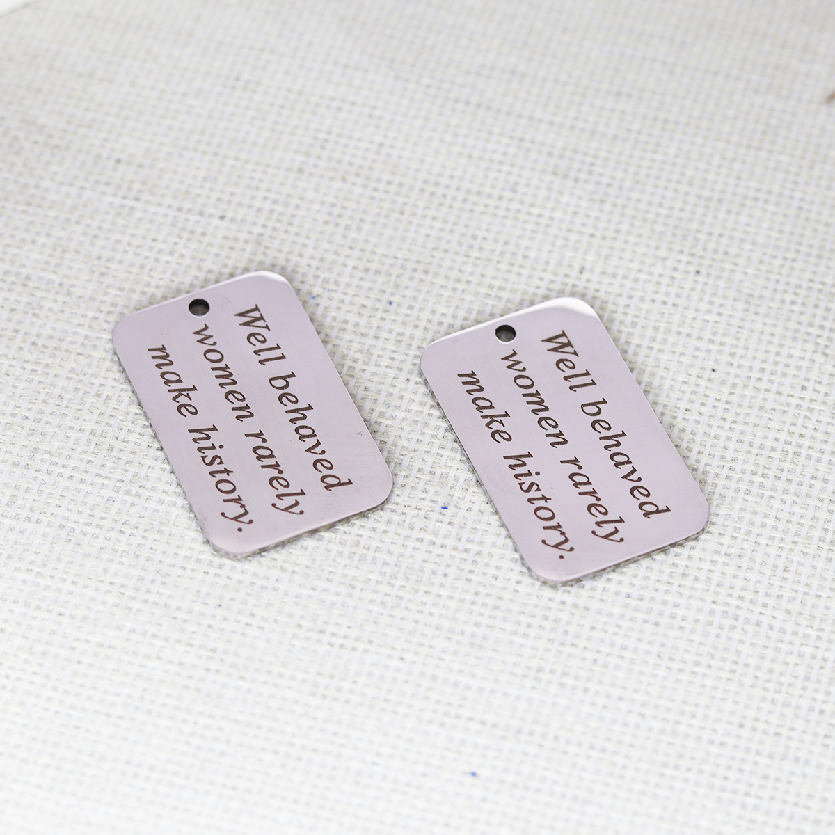 2pcs/Lot Well Behaved Women Ra - Jewelry Making History recension och pris